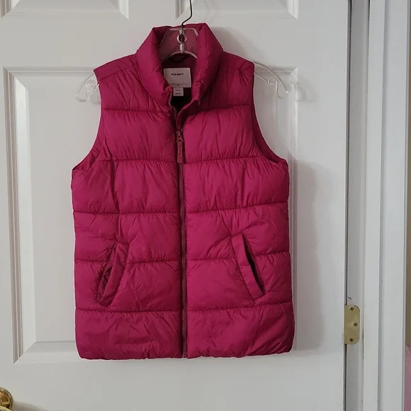 Old Navy kids puffer vest - Picture 1 of 6